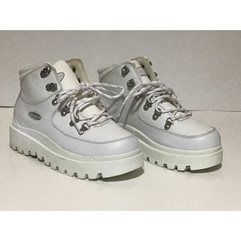 Skechers Shindigs Renegade Sneaker Sz 7 White Leather Chunky Boots Retro Chic